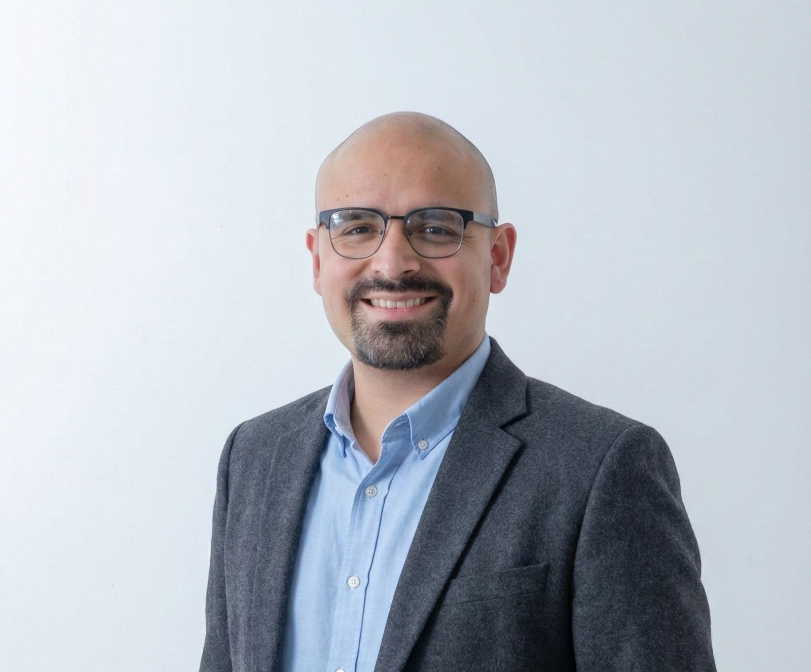 Alan Yair Juárez Vázquez — Fundador de SwitchLAB Strategic Solutions